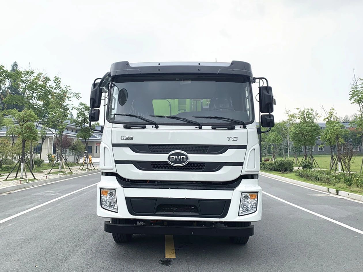 12方比亞迪T8純電動(dòng)壓縮垃圾車(chē)